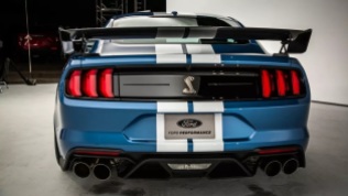 2020-ford-shelby-mustang-gt500-20